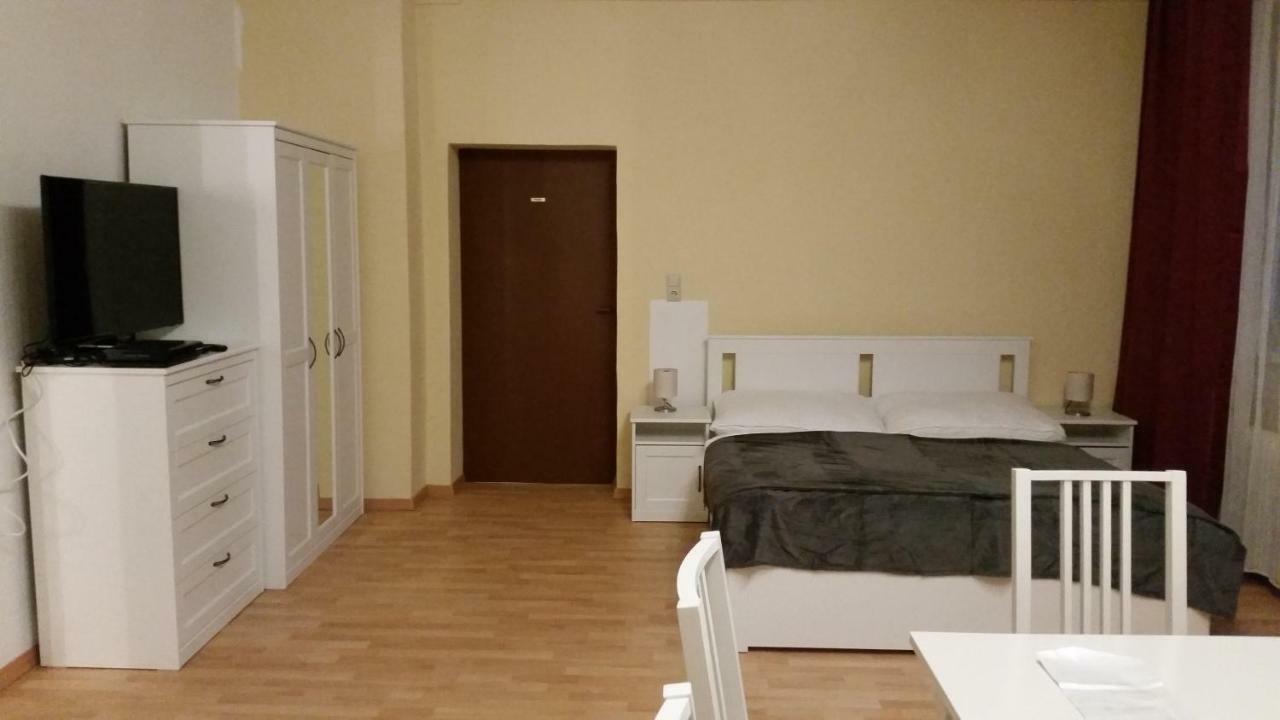 Apartment Nahe Rosenhuegel ウィーン エクステリア 写真